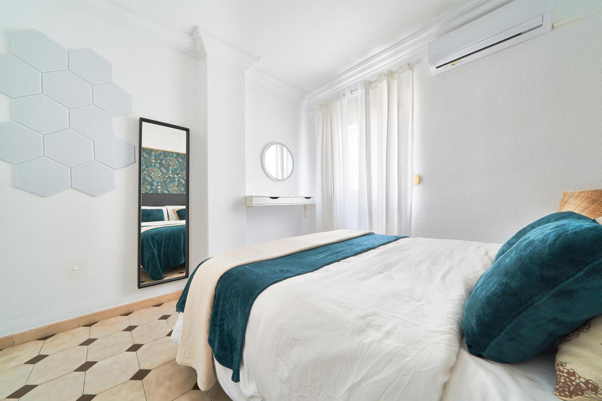 Fantastico Apartamento Junto A La Estacion Малага Экстерьер фото