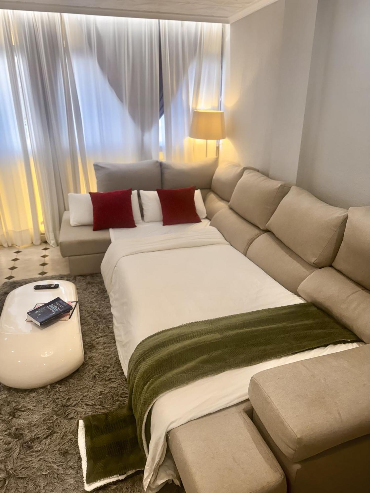 Fantastico Apartamento Junto A La Estacion Малага Экстерьер фото